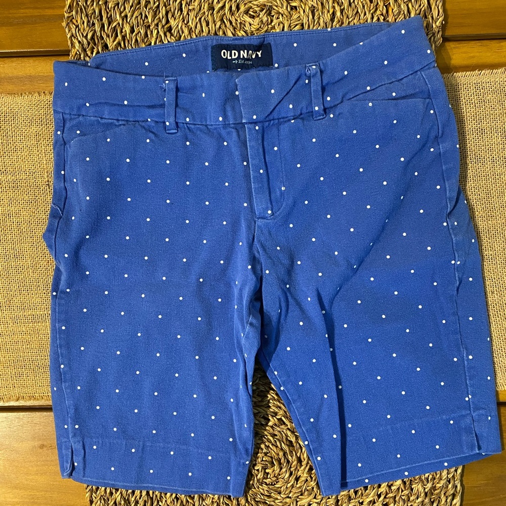 Old Navy Blue Polka Dot Bermuda Shorts Size 4